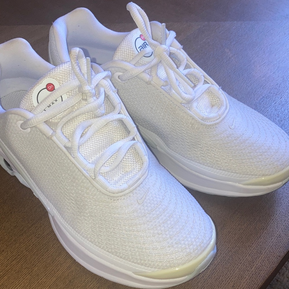 Nike Air Dn White and Gray Sneakers